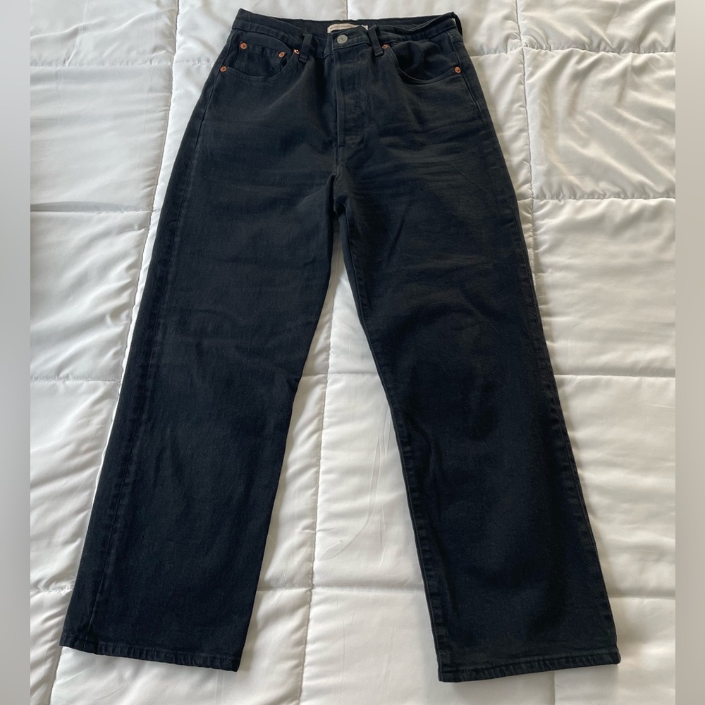 LEVI’S RIBCAGE STRAIGHT ANKLE WOMEN'S JEANS - SZ 29